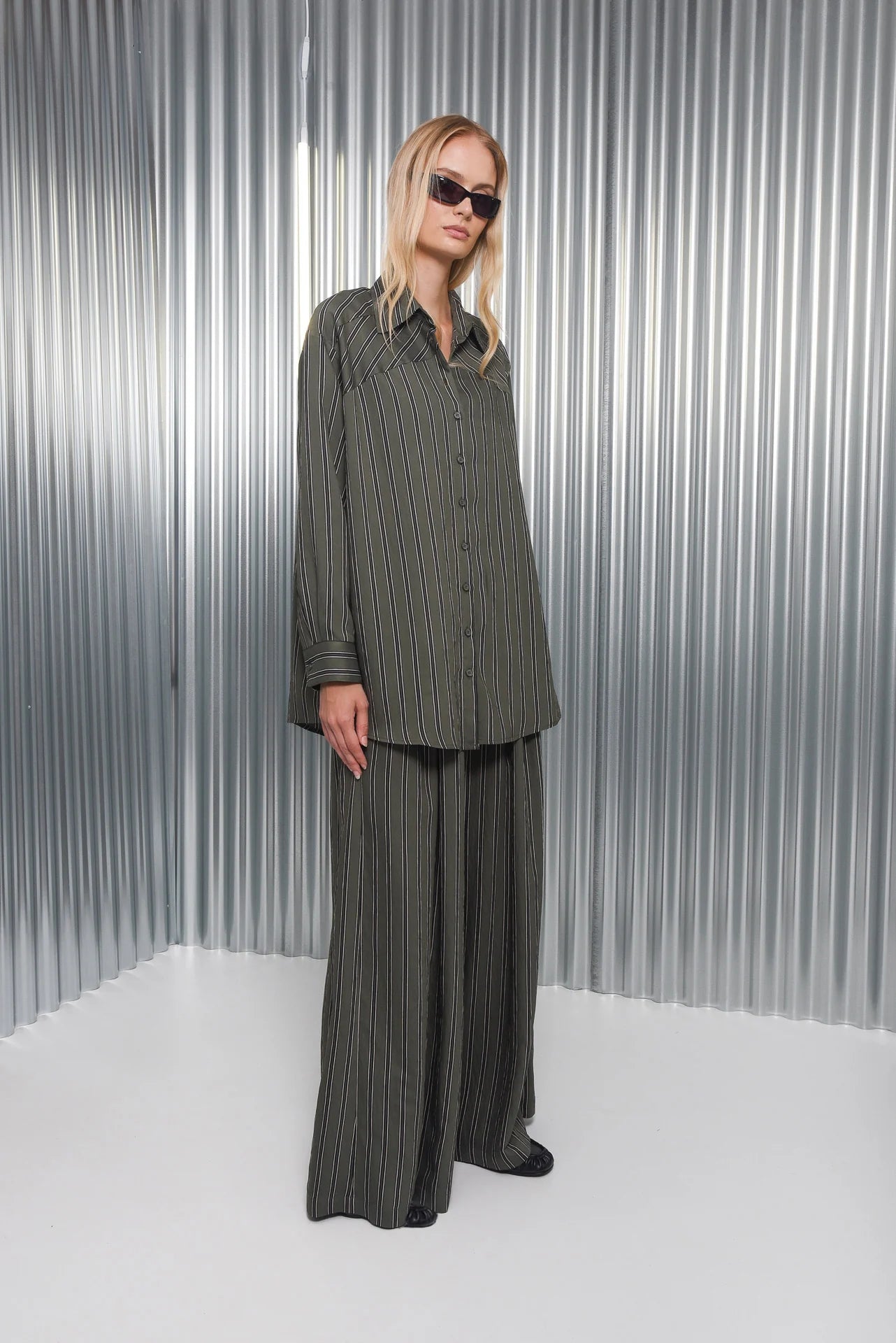 Arpyes Gyoza Shirt Khaki