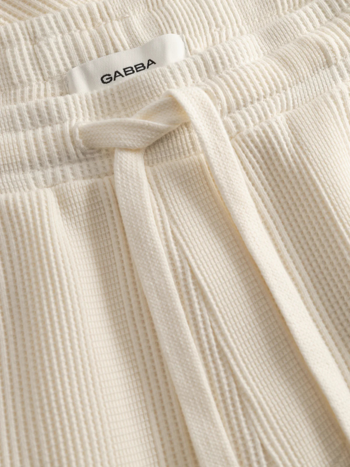 GABtommi Wup Shorts - Bone White