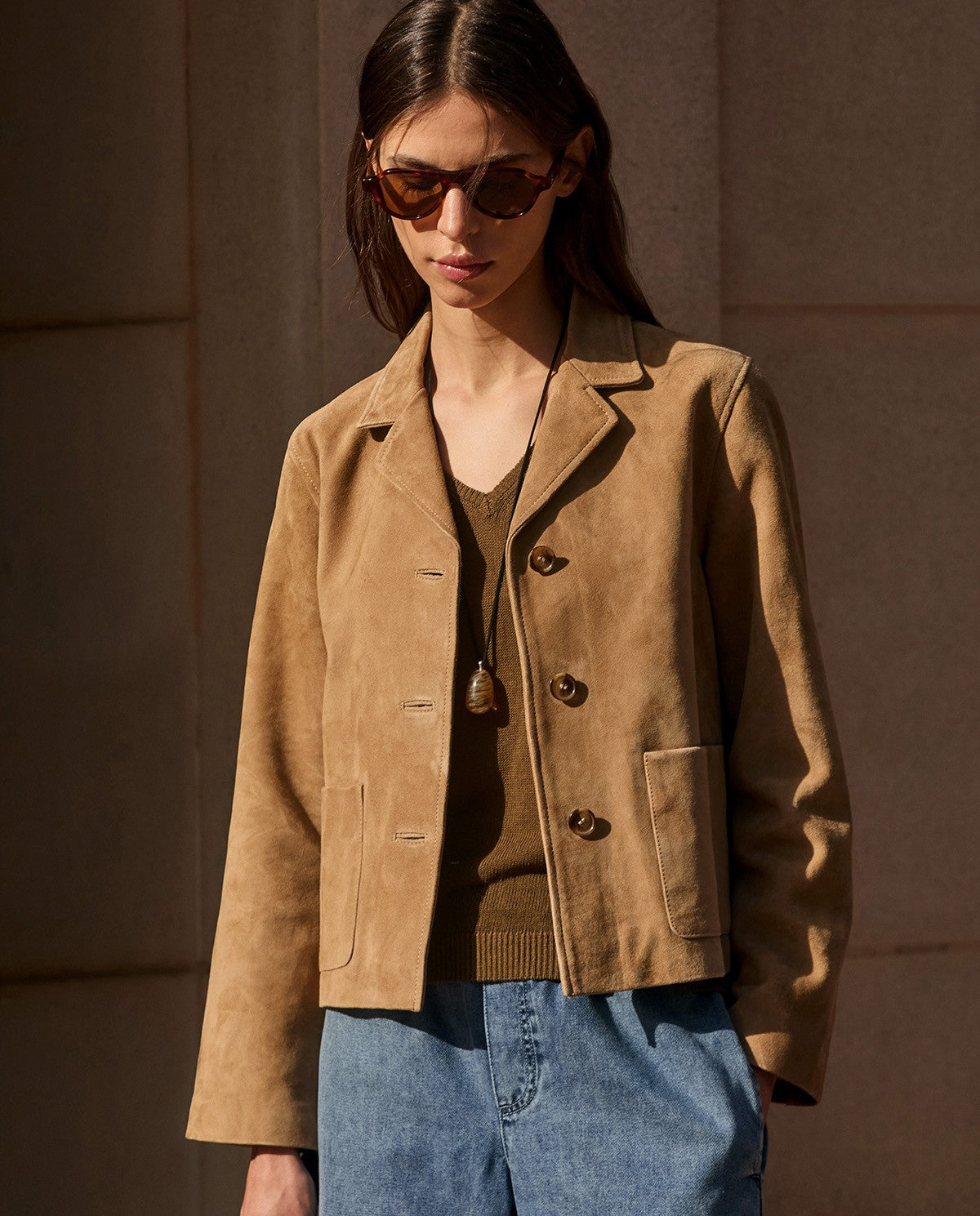 44811 - Suede jacket with lapels