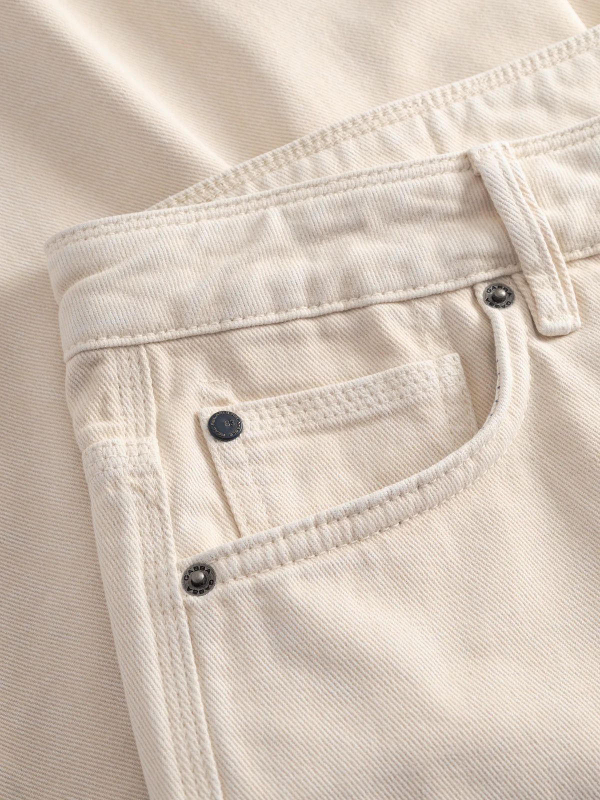 GABmox Antiq Shorts - Ecru