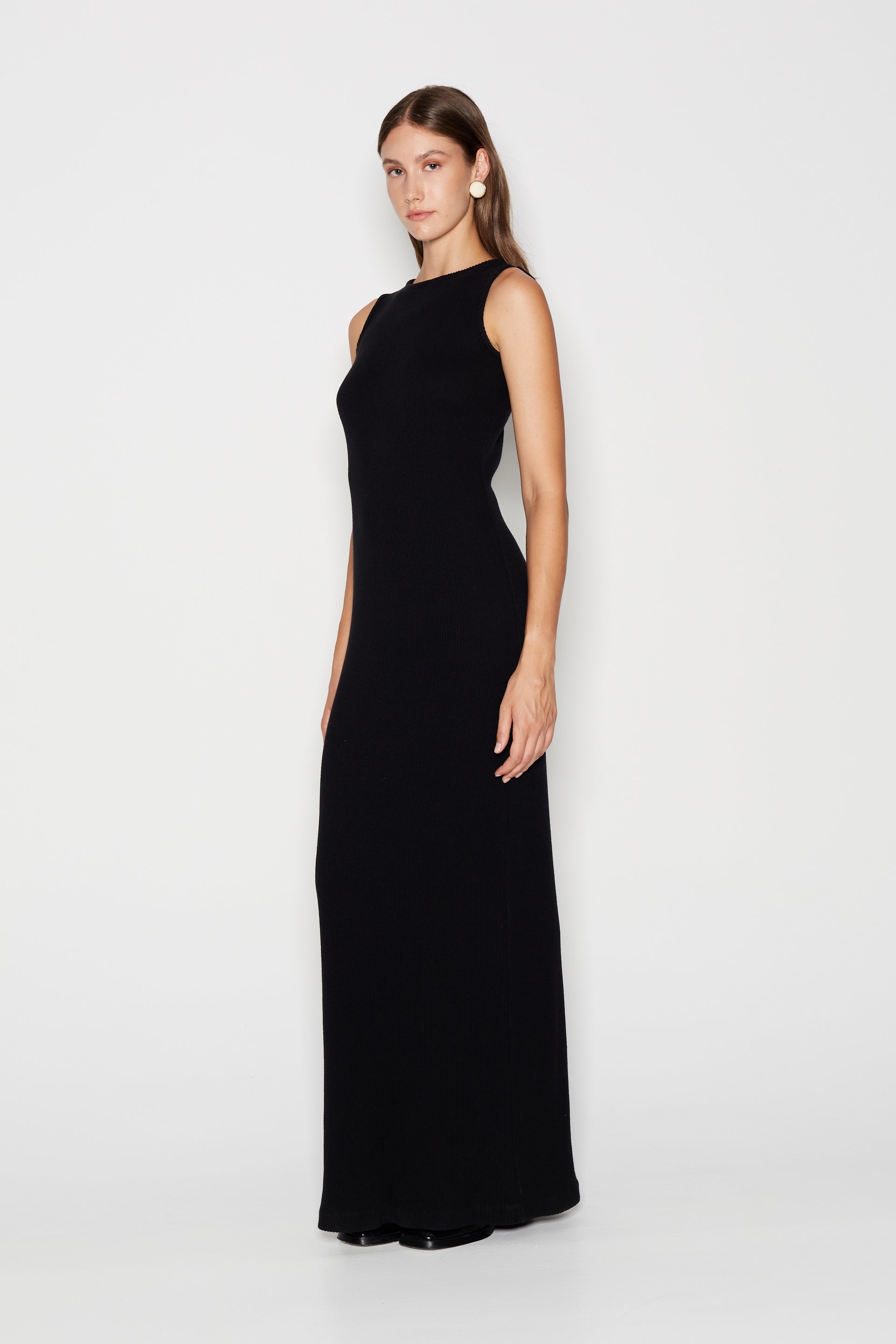 MINIMAL MUSE DRESS