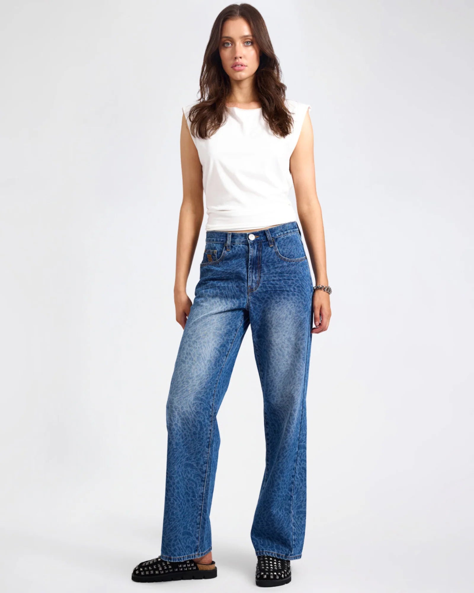27310 - Jackson Mid Waist Wide Leg Denim Jeans - Blue Animal