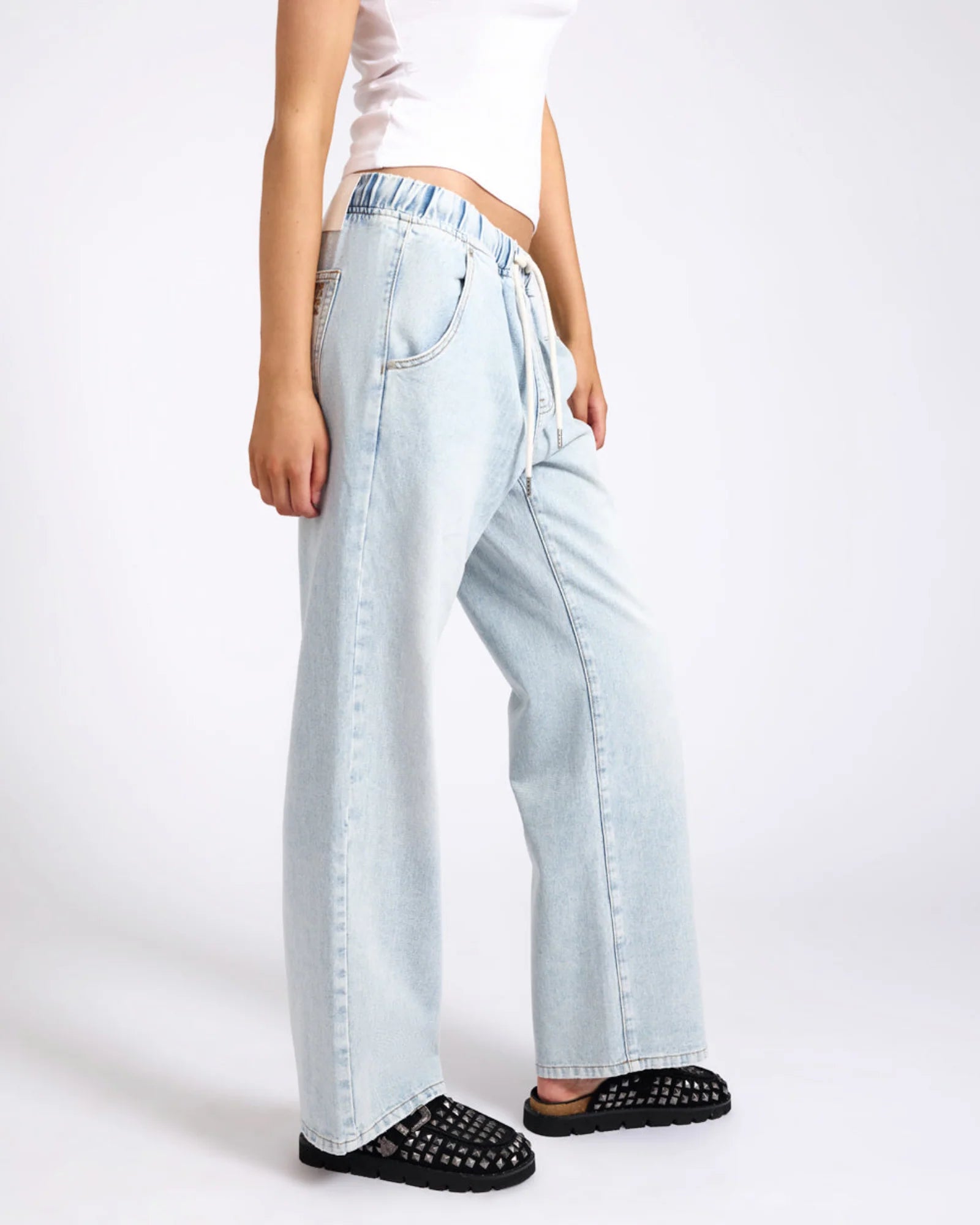 27316 - Roadhouse Mid Waist Wide Leg Drawstring Denim Jean - Blue Latte