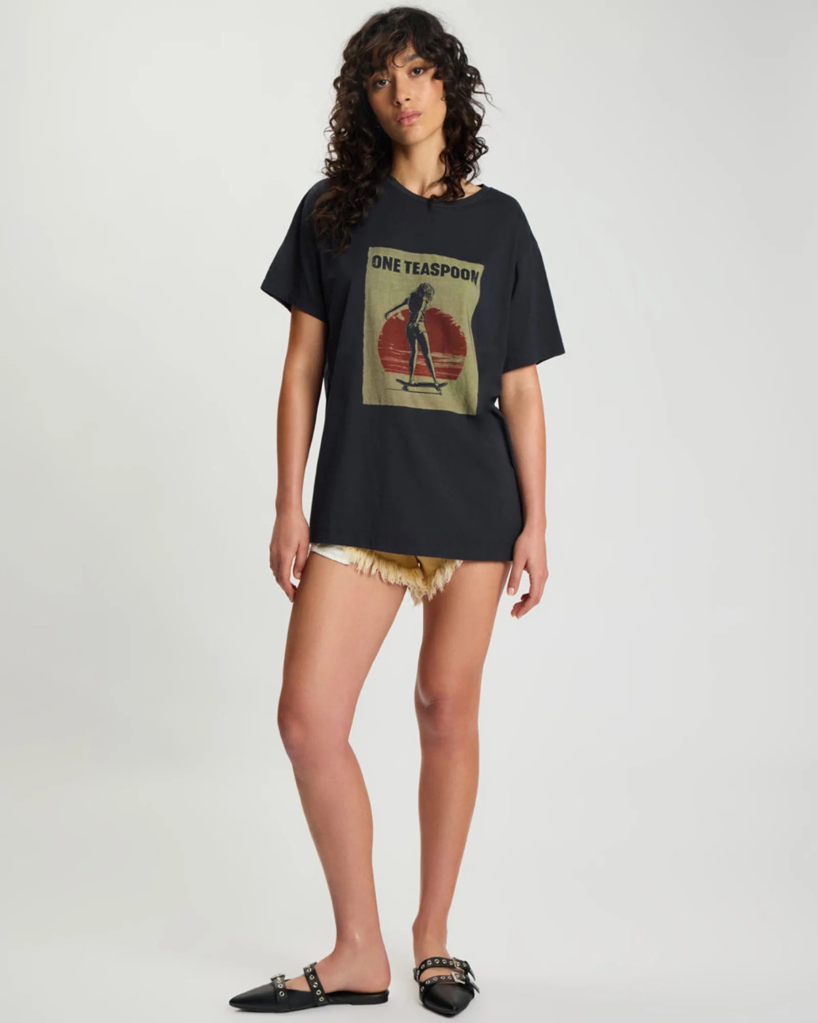One teaspoon Skater Girl Boyfriend Tee - Black
