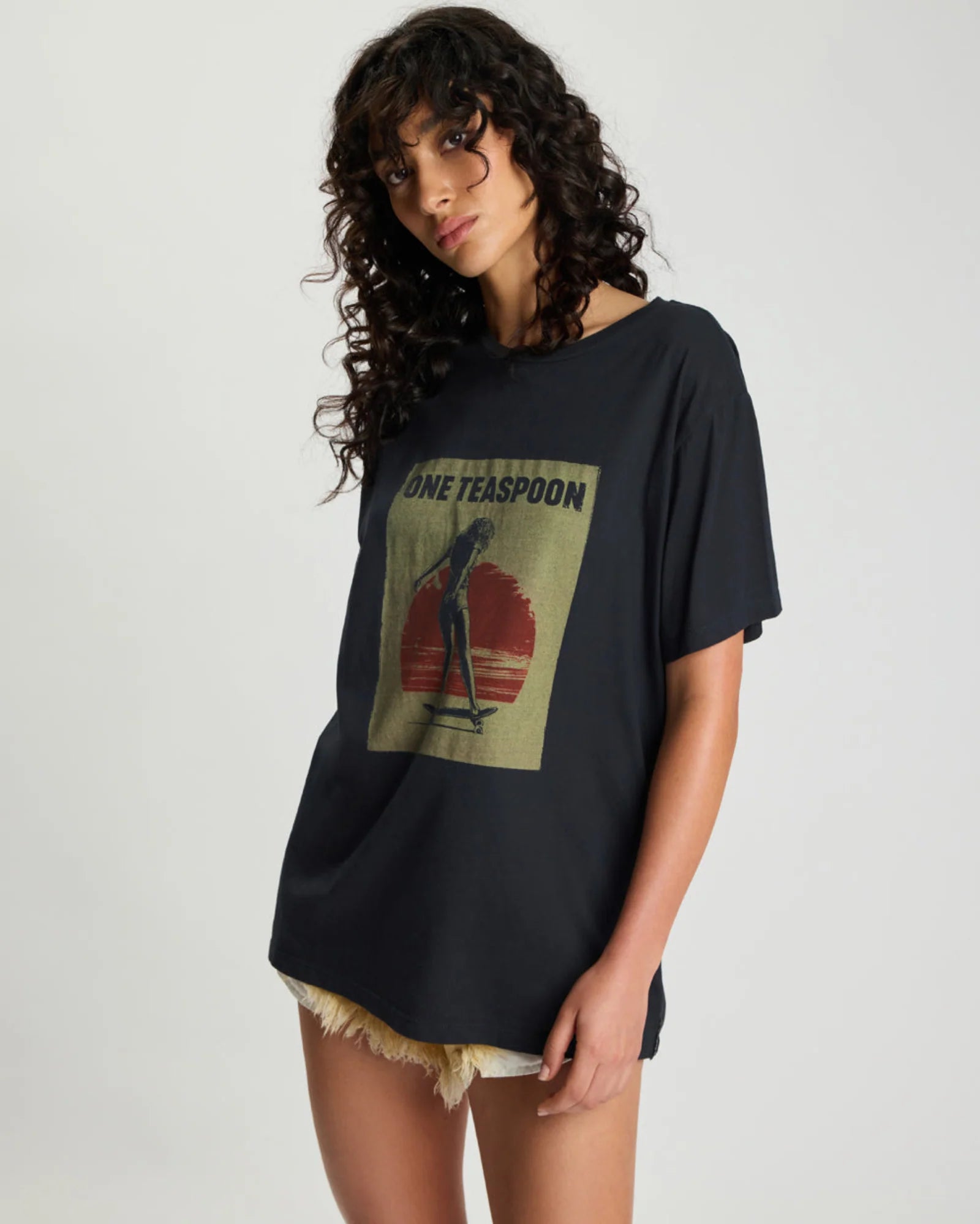 One teaspoon Skater Girl Boyfriend Tee - Black