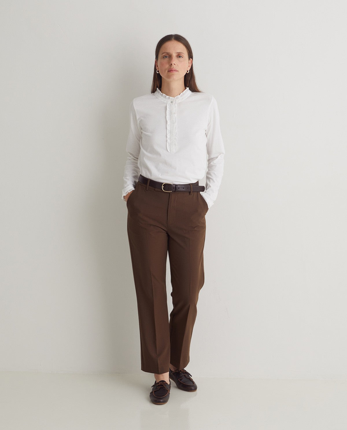 43812 - Chocolate pleated suit trousers