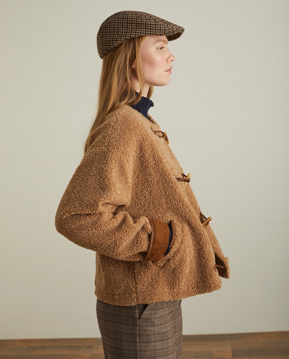 SHORT SHEARLING COAT CAMEL 39625