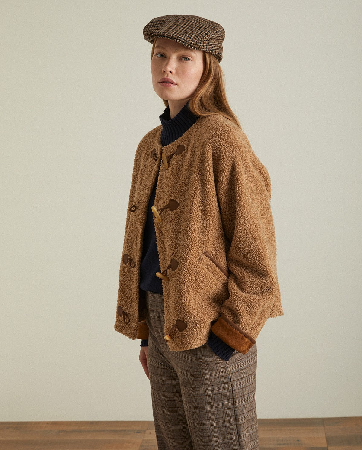 SHORT SHEARLING COAT CAMEL 39625