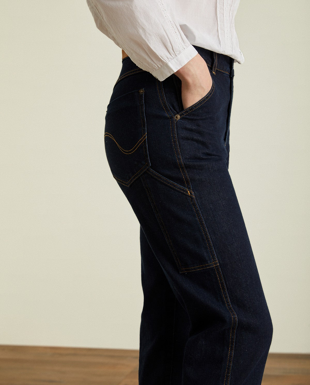 STRAIGHT DENIM TROUSERS INDIGO  Ref. 39820