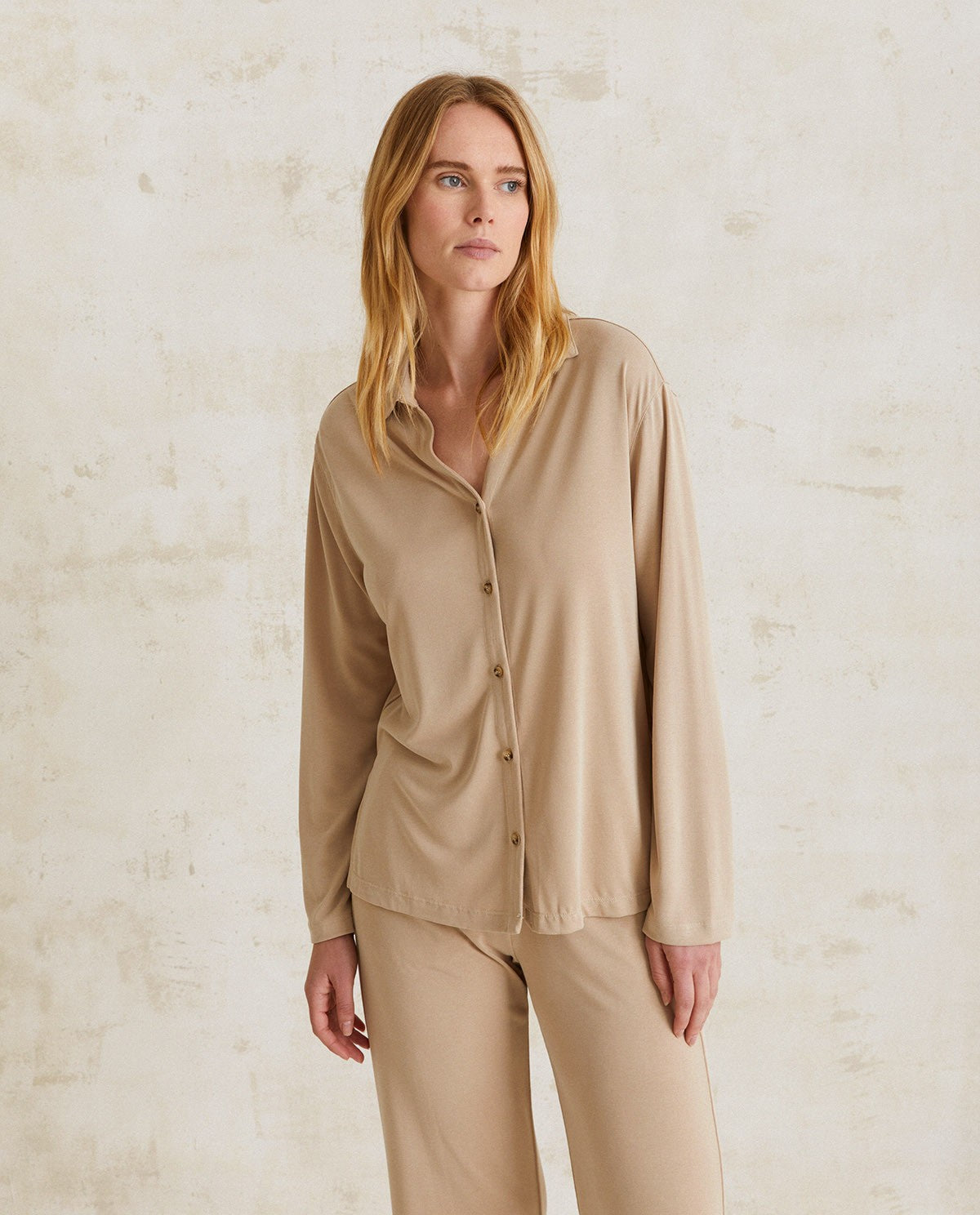 FLOWY SHIRT BEIGE  Ref. 40110