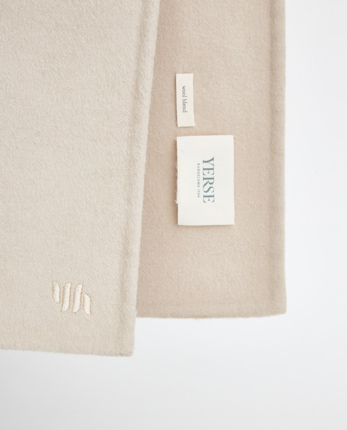 SOFT WOOL SCARF ECRU  Ref. 41917