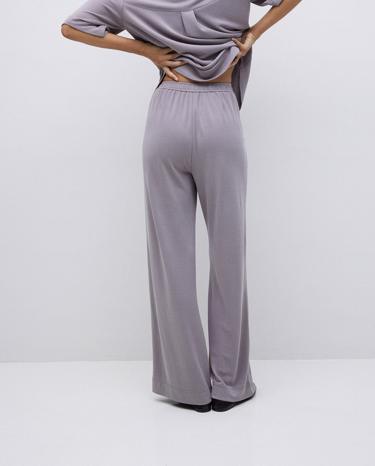 GREY FLOWY KNIT TROUSERS  Ref. 42111