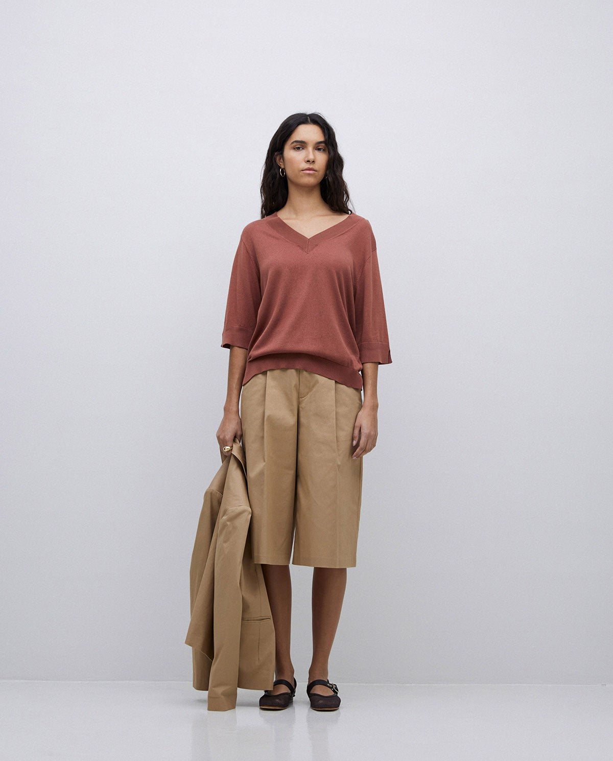 CAMEL RAINCOAT BERMUDA SHORTS  Ref. 42801