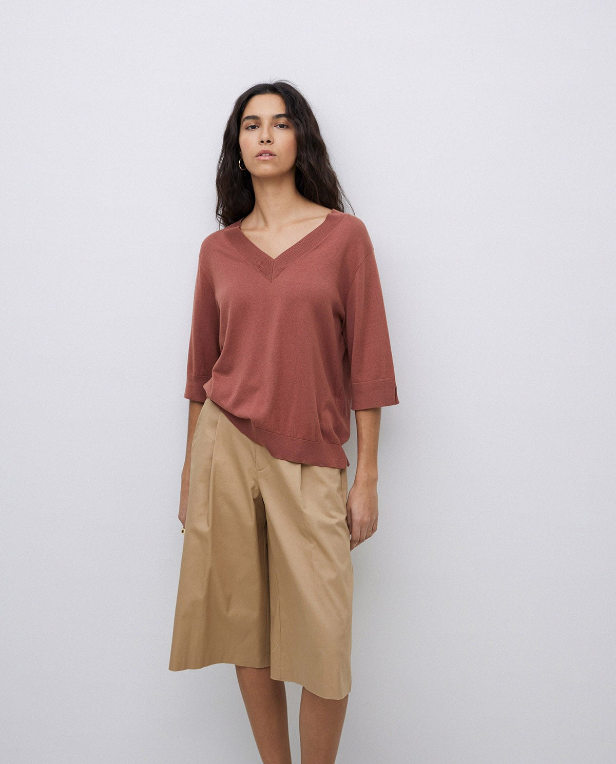CAMEL RAINCOAT BERMUDA SHORTS  Ref. 42801