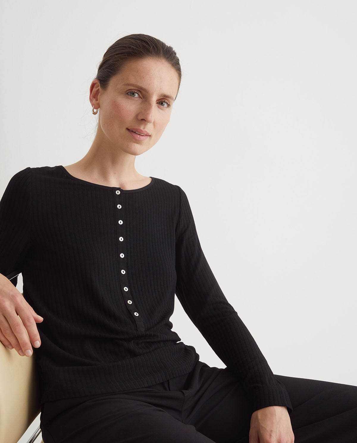 43488 - Black Ribbed Long Sleeve T-Shirt