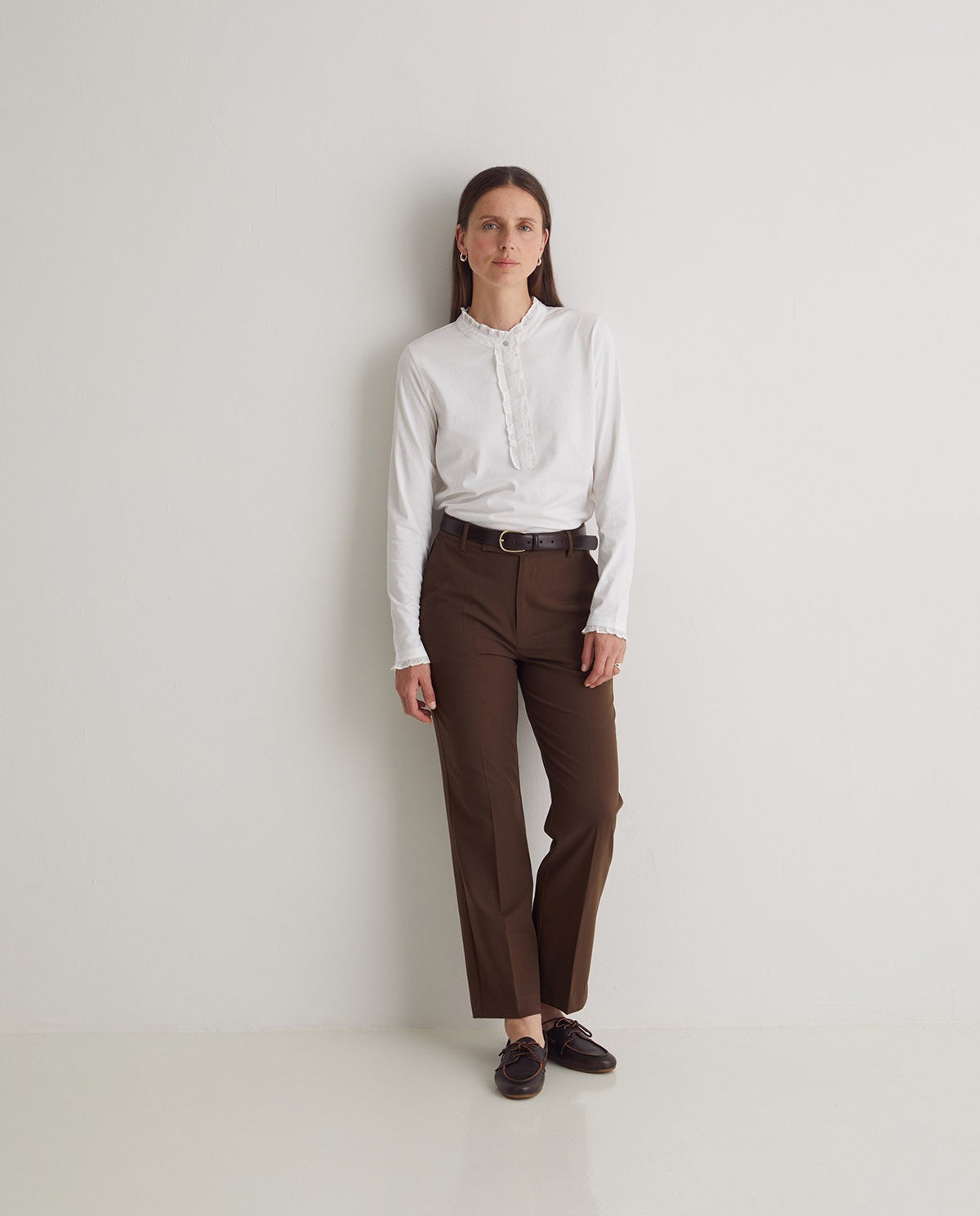 43812 - Chocolate pleated suit trousers