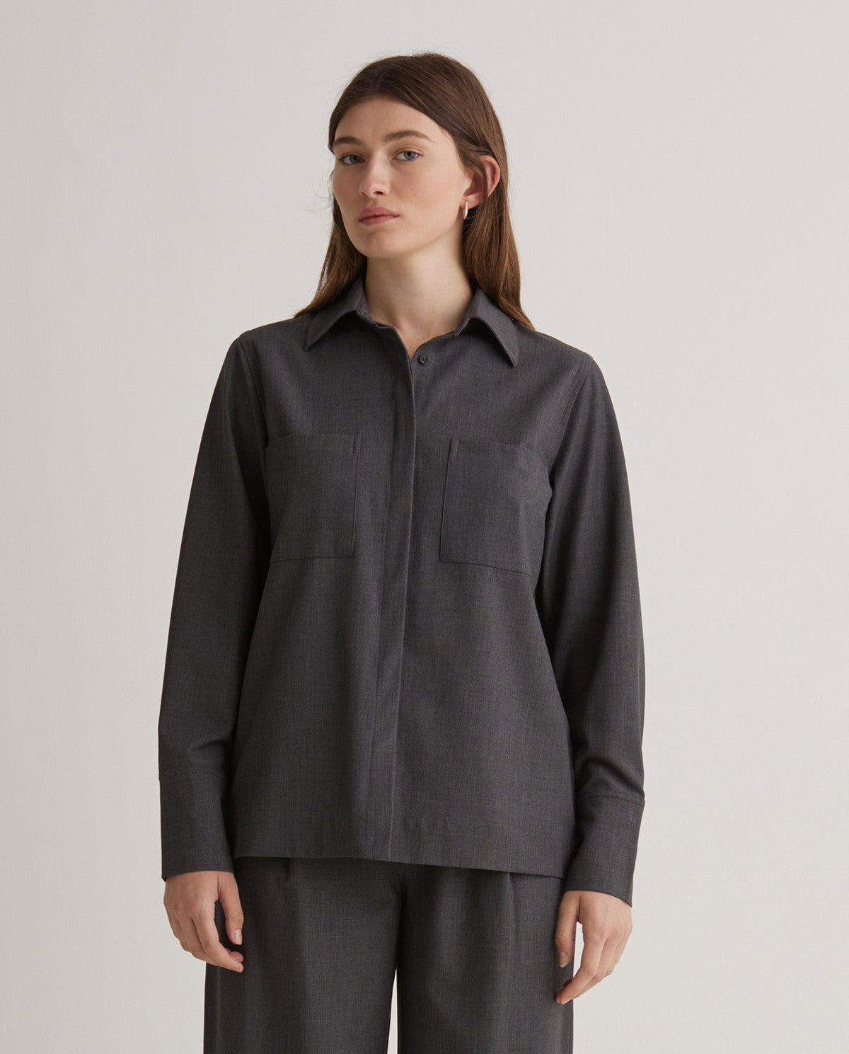 43817 - Grey long sleeve shirt