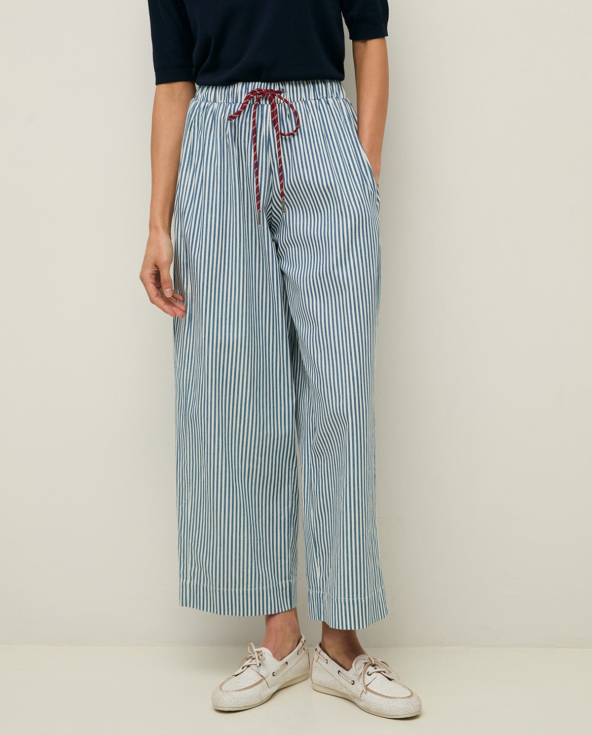 44812 - WIDE-LEG STRIPED TROUSERS