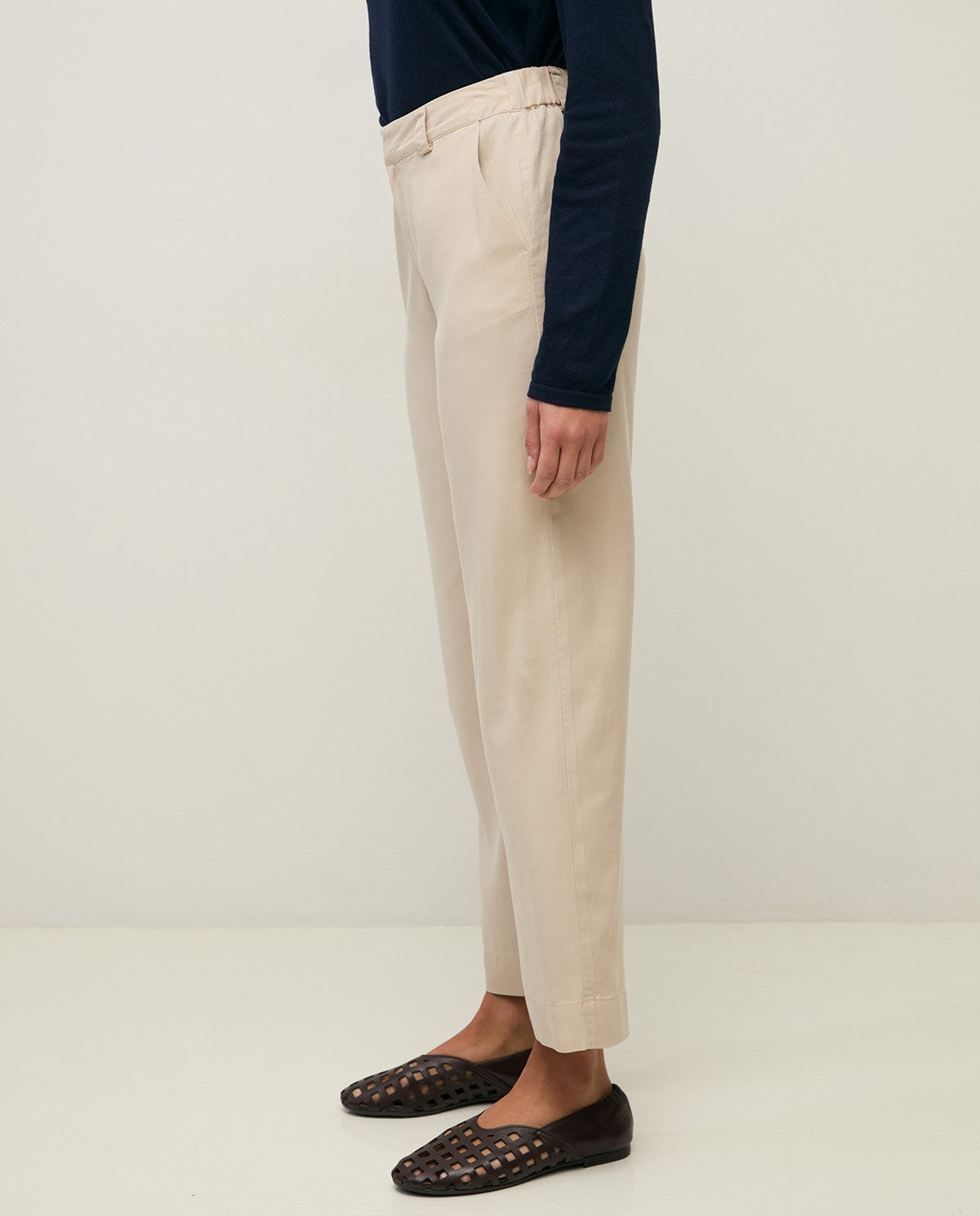 44816 - STRAIGHT TENCEL TROUSERS