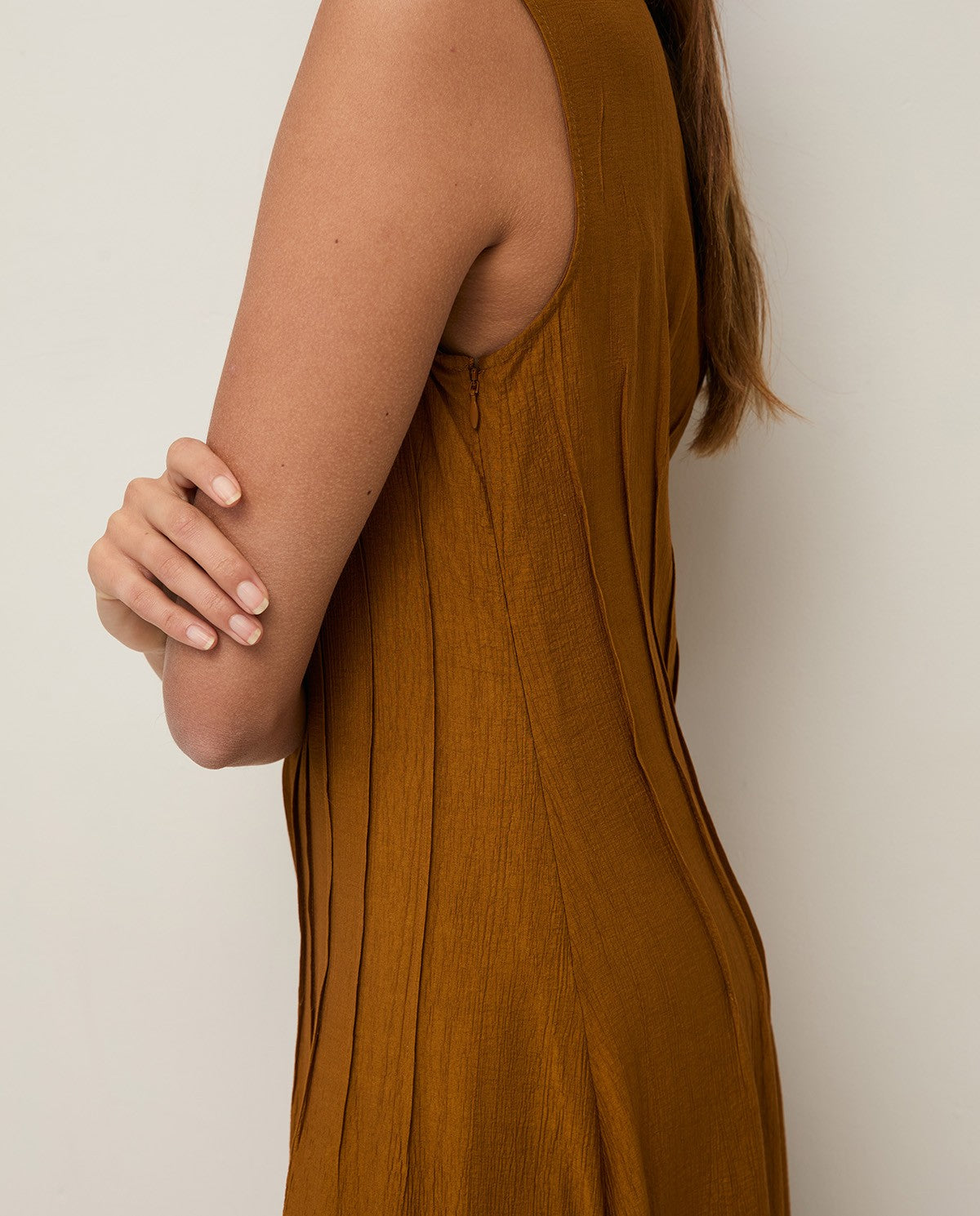 44822 - LONG PLEATED DRESS