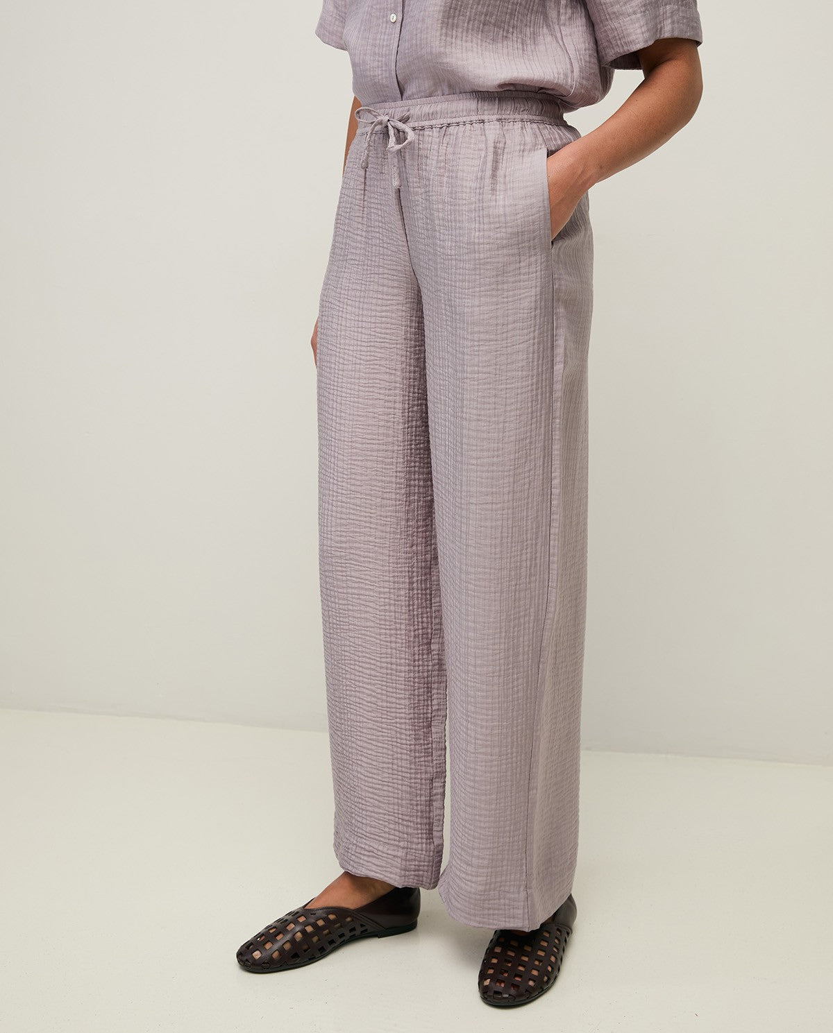 44869 - FLOWY WRINKLE-EFFECT WIDE-LEG TROUSERS
