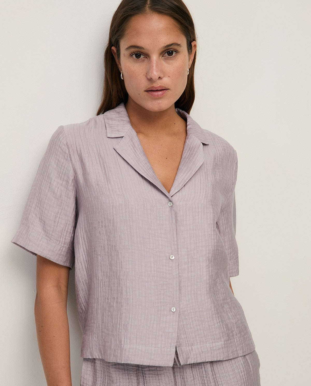 44870 -  SHORT-SLEEVE SHIRT WITH LAPELS