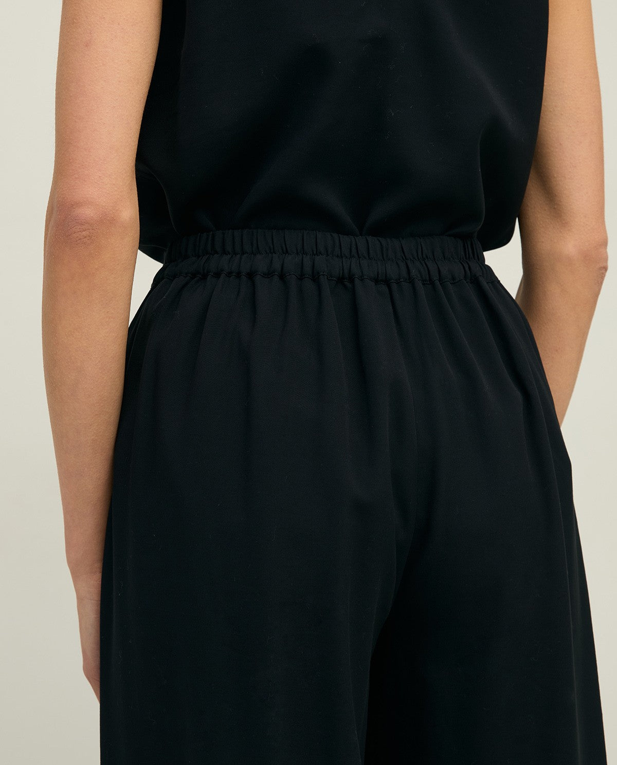 44883 - FLOWY WIDE-LEG TROUSERS