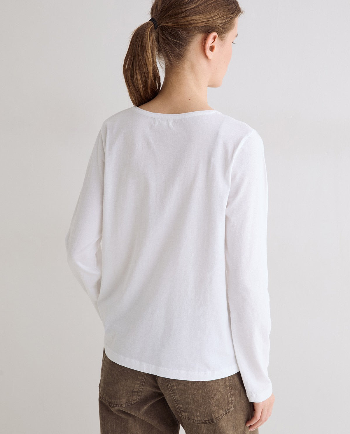 Yerse Basic Long - Sleeve T-Shirt White