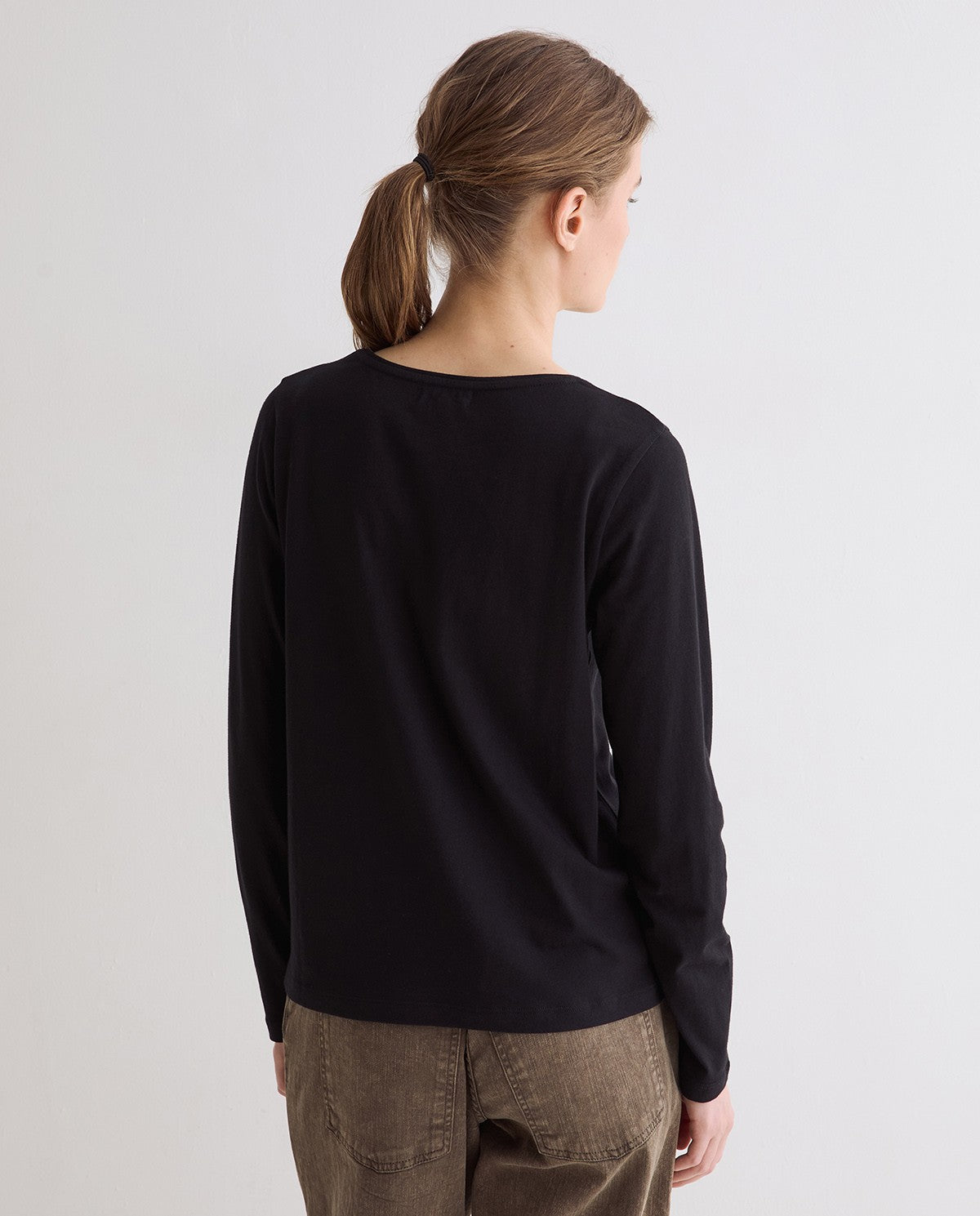Basic Long - Sleeve T-Shirt Black