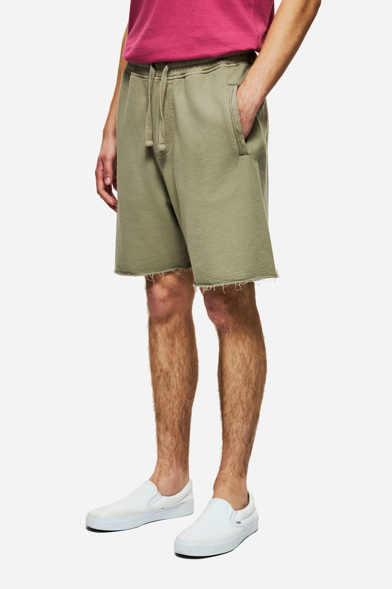 DLMSB000097 - Sweatbermuda with Raw Edges in Regular Fit - TAUPE