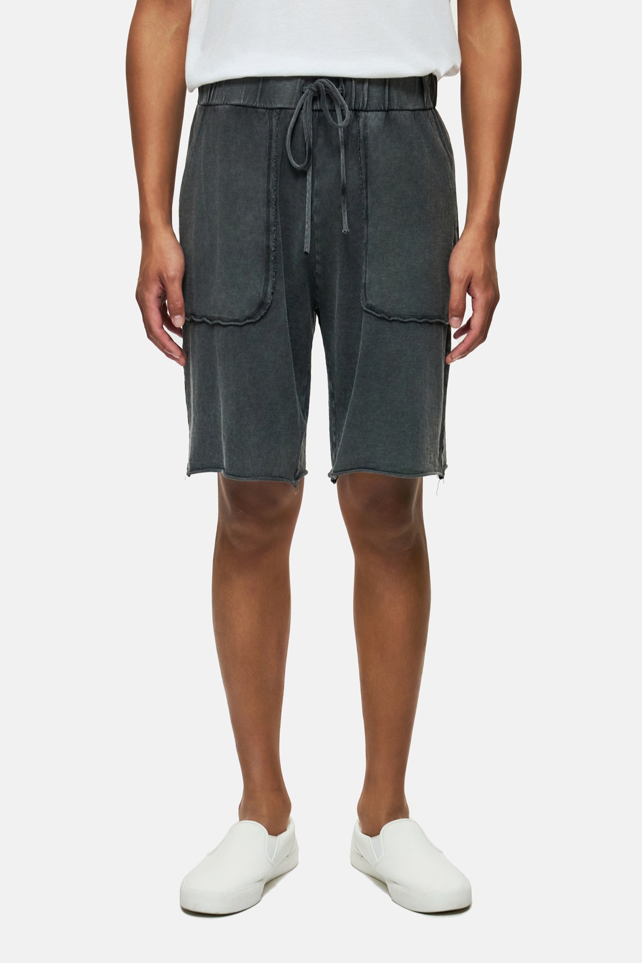 DLMSB000103 - RAW EDGES SWEATBERMUDA - VINTAGE BLACK