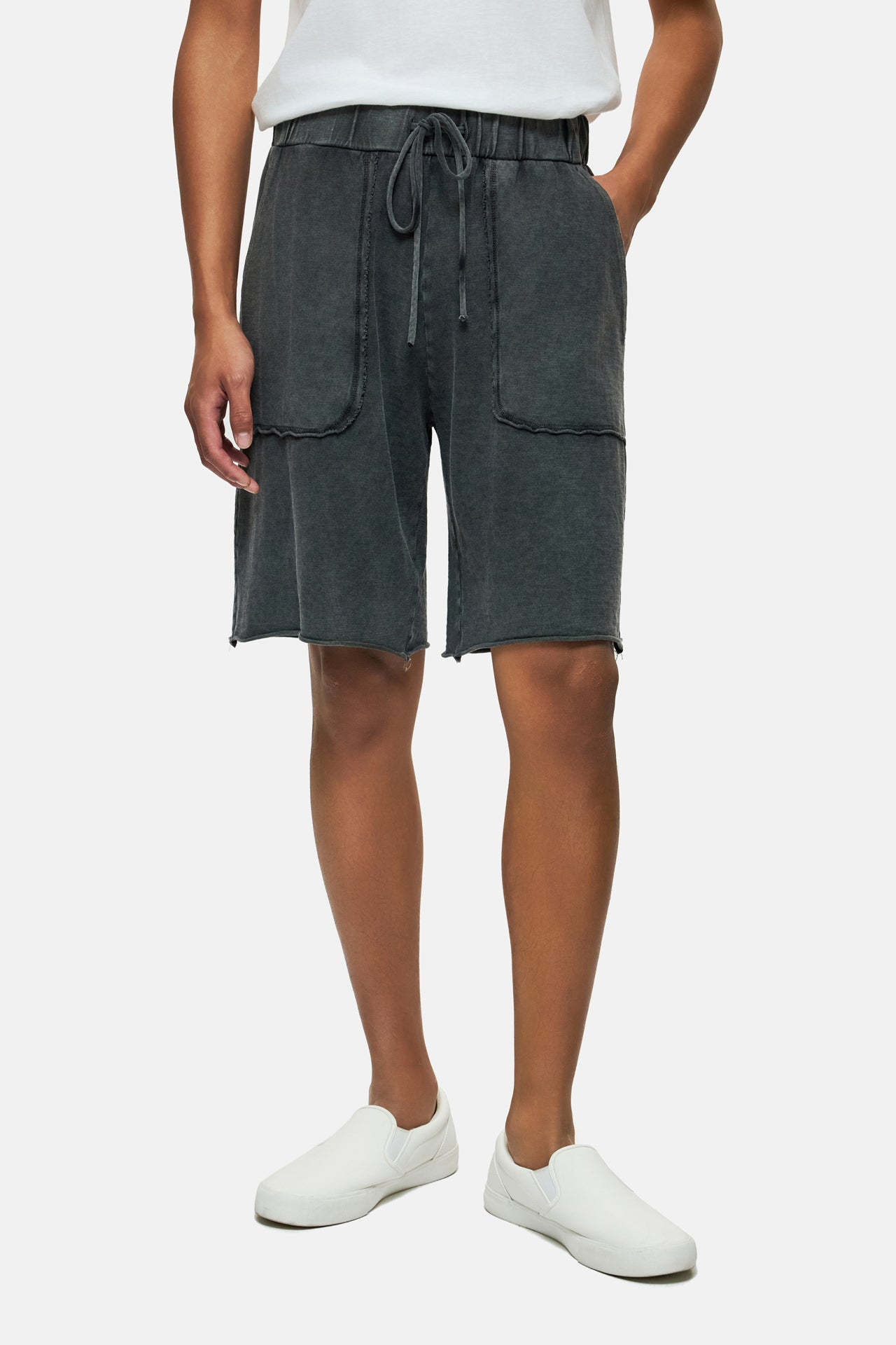 DLMSB000103 - RAW EDGES SWEATBERMUDA - VINTAGE BLACK