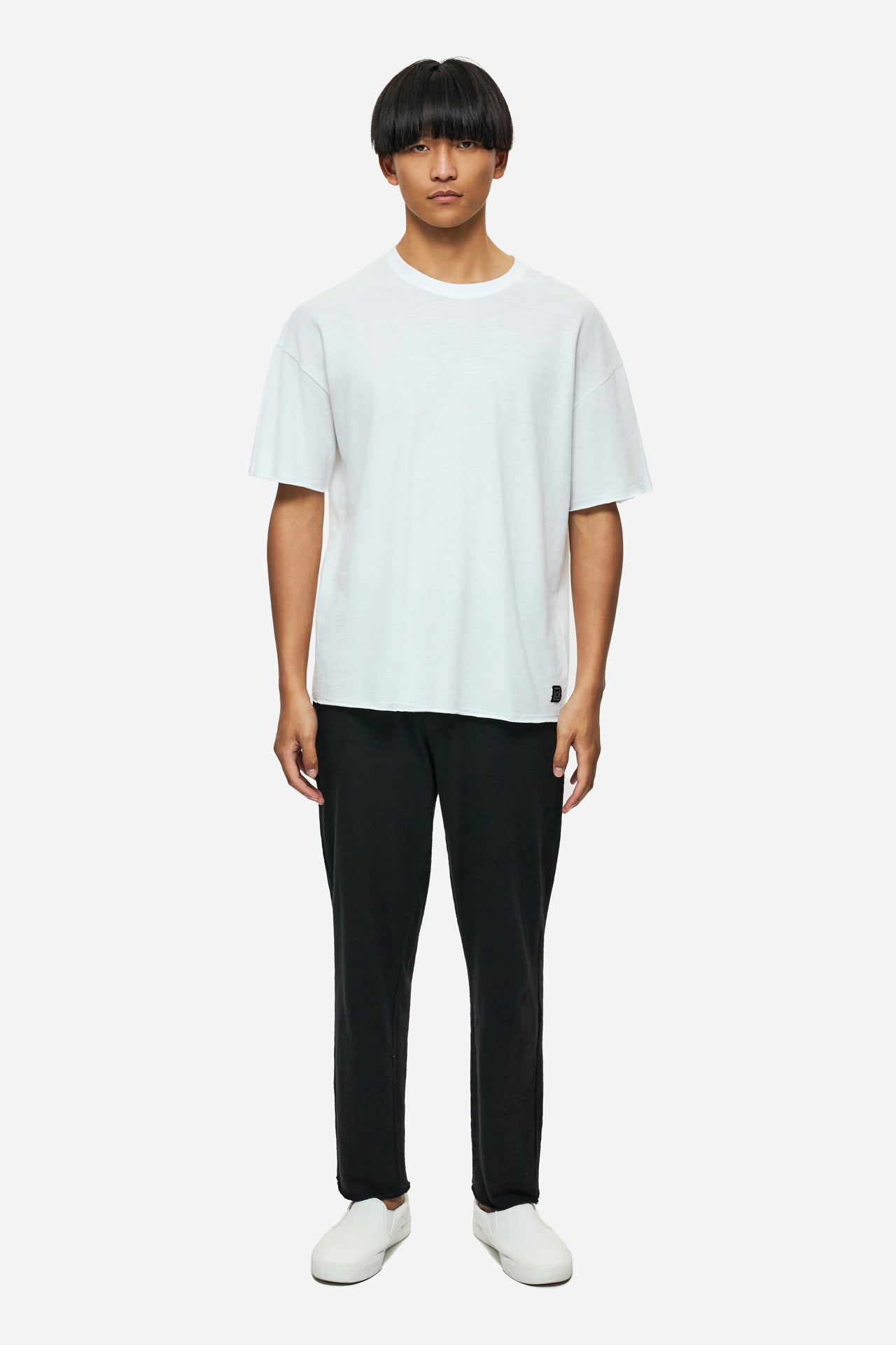 DLMT000606 - Piquet T-Shirt with Raw Edges in Regular Fit WHITE