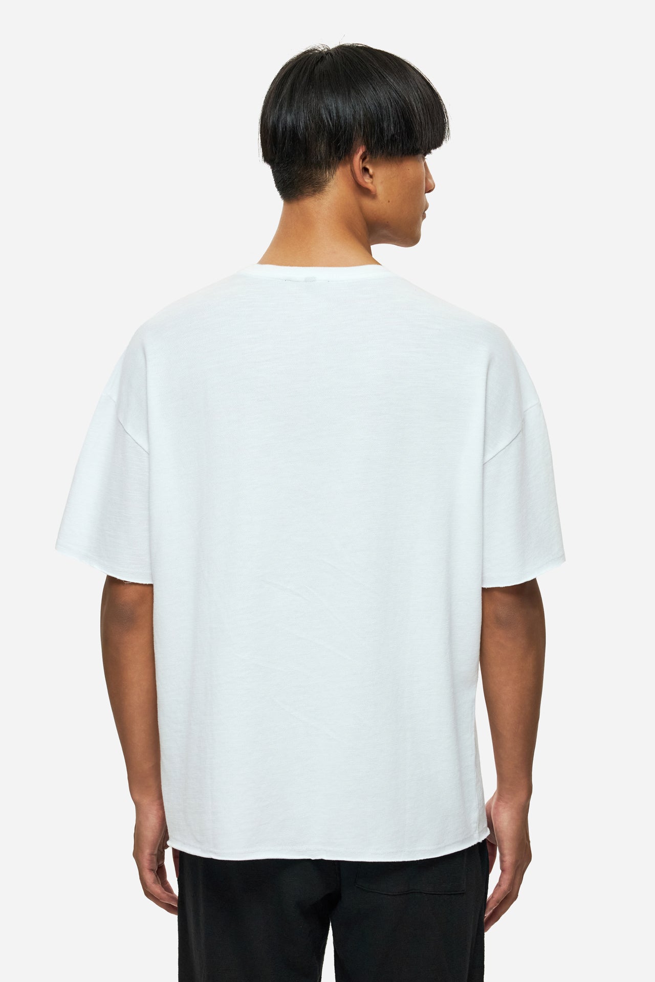 DLMT000606 - Piquet T-Shirt with Raw Edges in Regular Fit WHITE