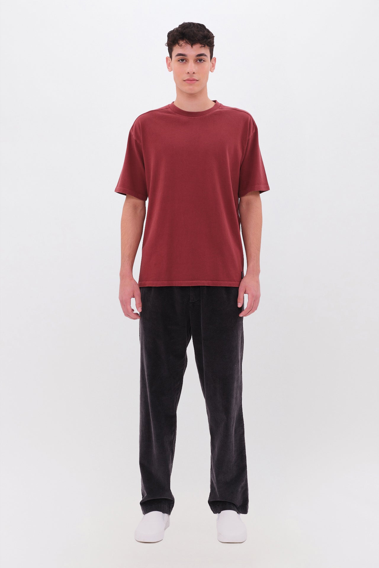 DLMT000646 - Regular Fit Raglan T-Shirt - Cherry