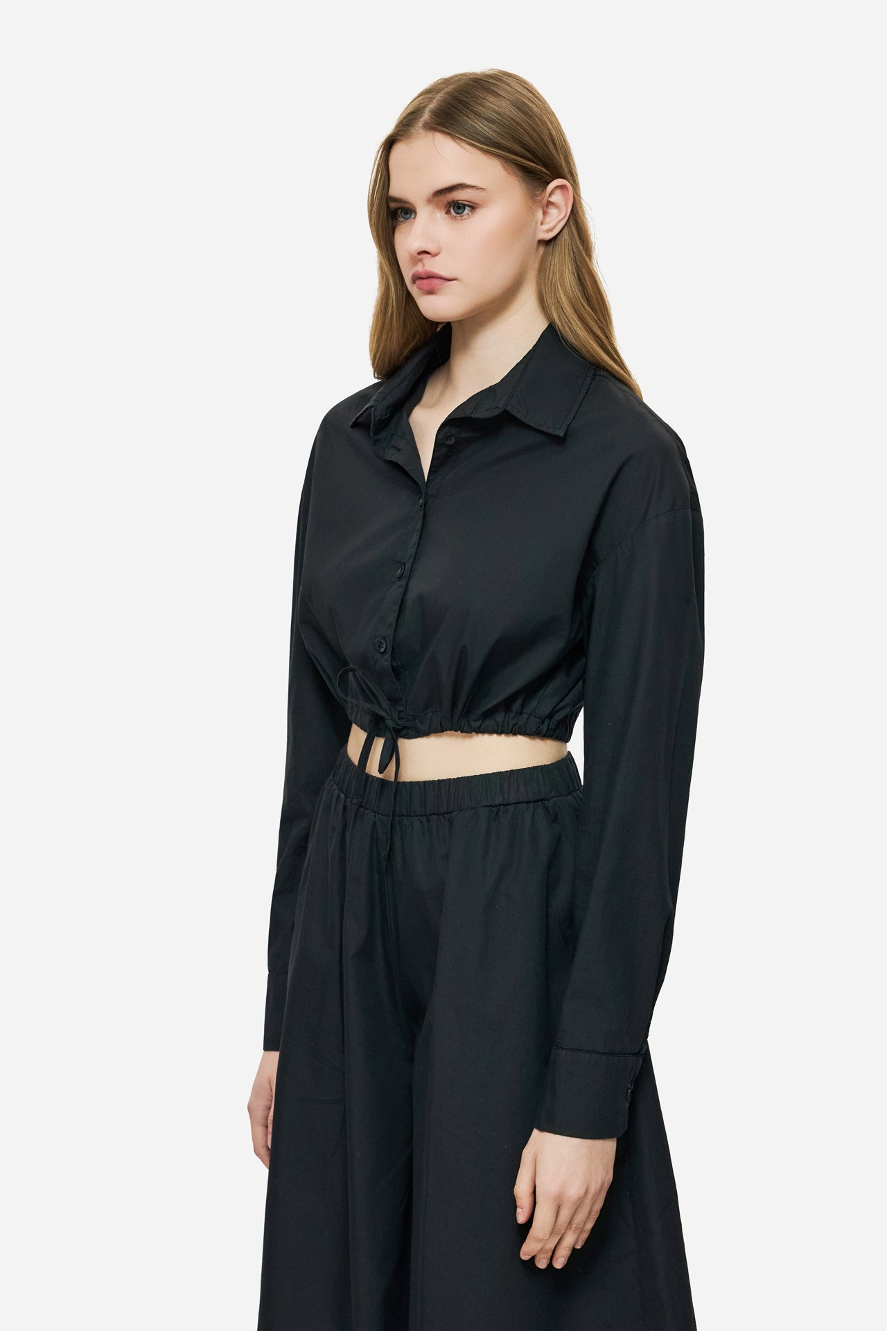 DLWS000037 - CROPPED SHIRT WITH DRAWSTRING - BLACK