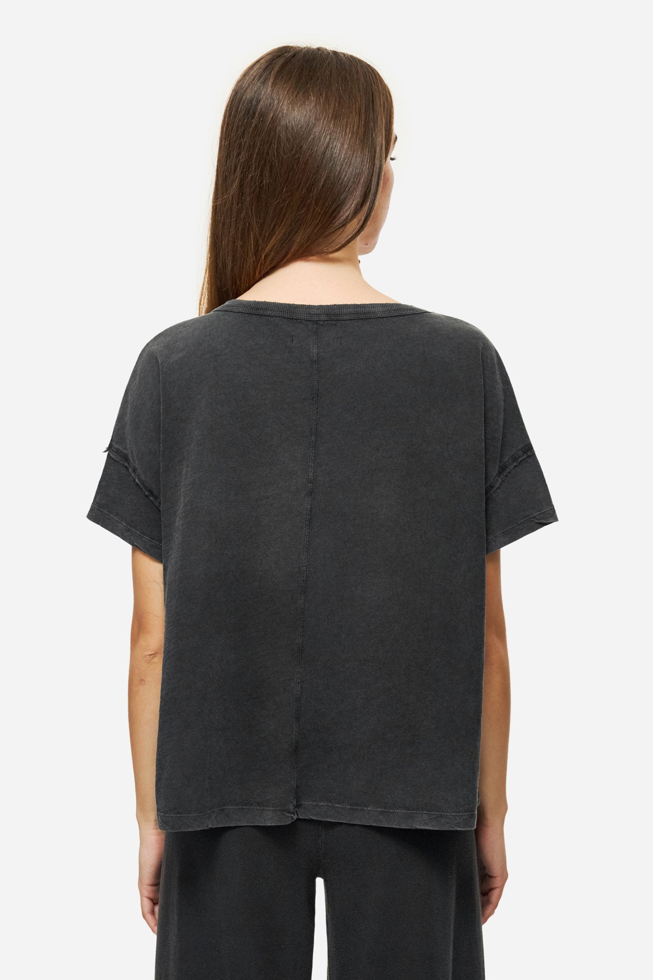DLWT000131 - Oversized T-Shirt With V Neckline - VINTAGE BLACK