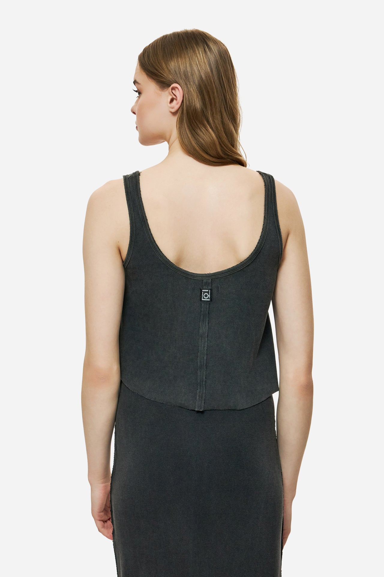 DLWTT000016 - CROPPED TANK TOP WITH RAW EDGES - VINTAGE BLACK