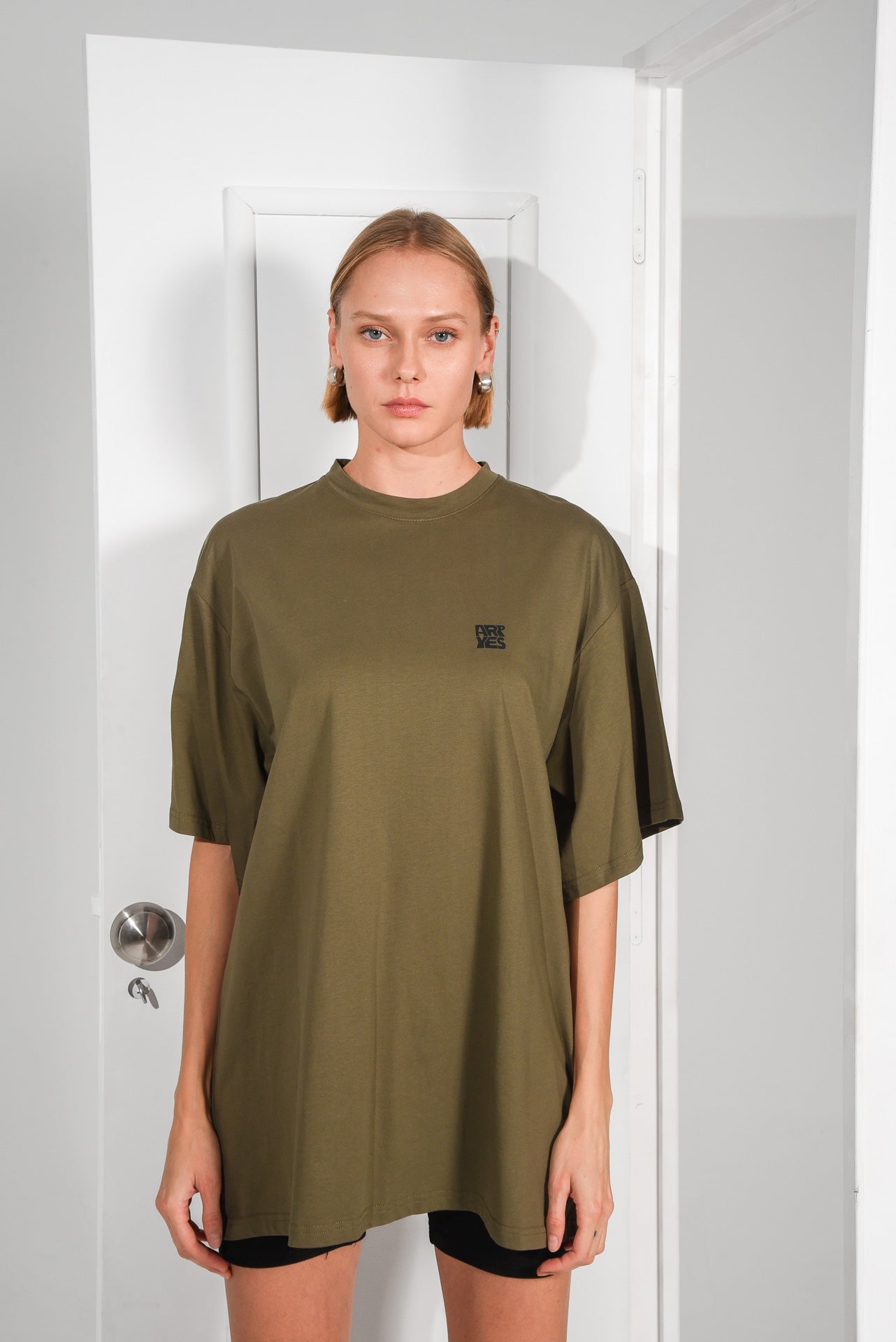 GROW OVERSIZED T-SHIRT KHAKI