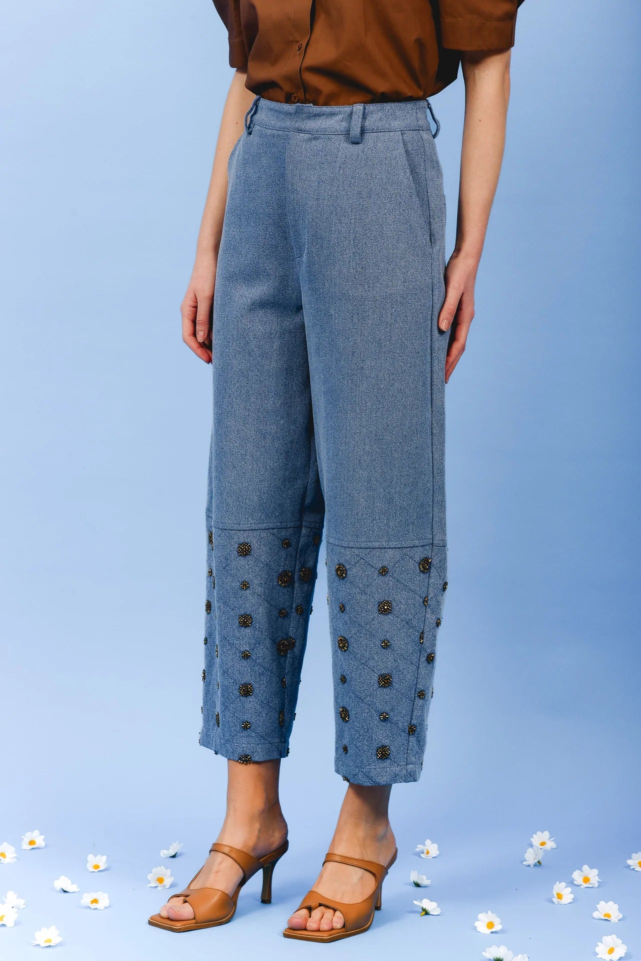 AMBER JEANS HALF BEADED