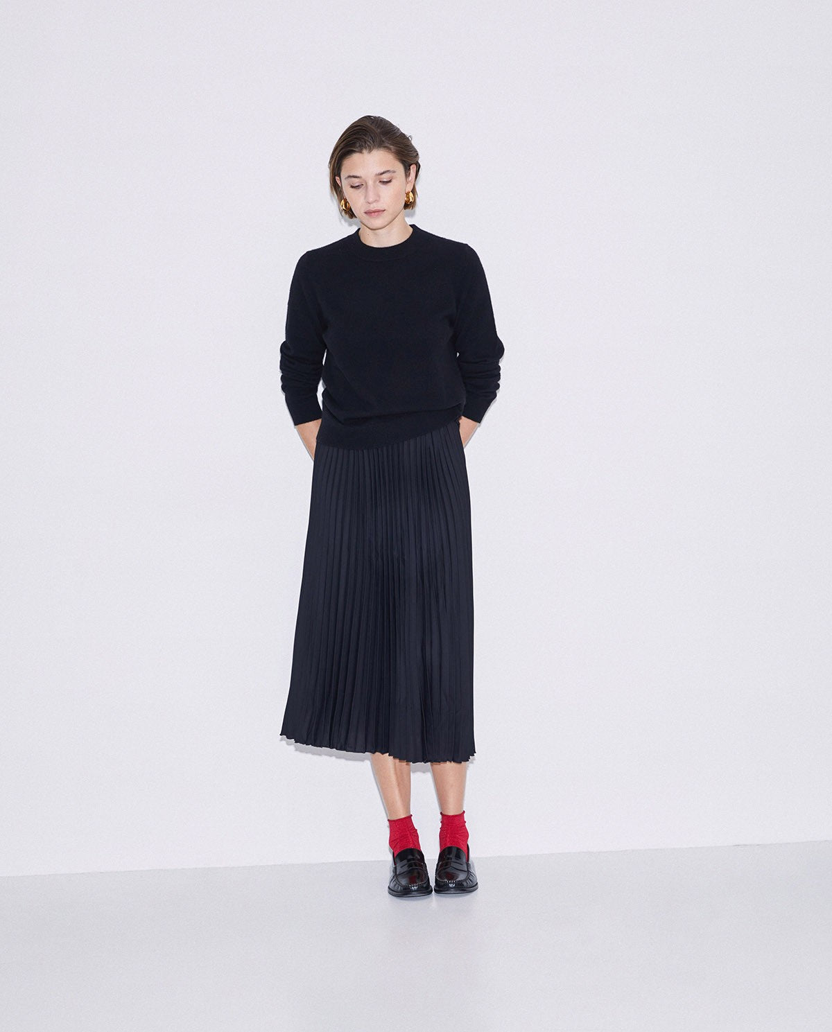 LONG PLEATED SKIRT BLACK  Ref. 41847