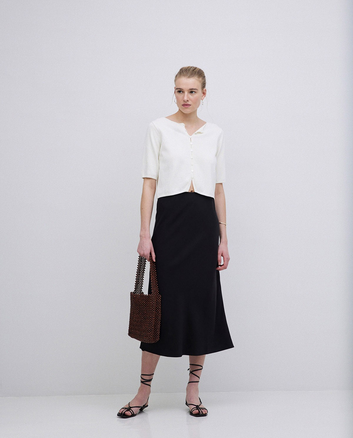 BLACK TENCEL MIDI SKIRT  Ref. 42813