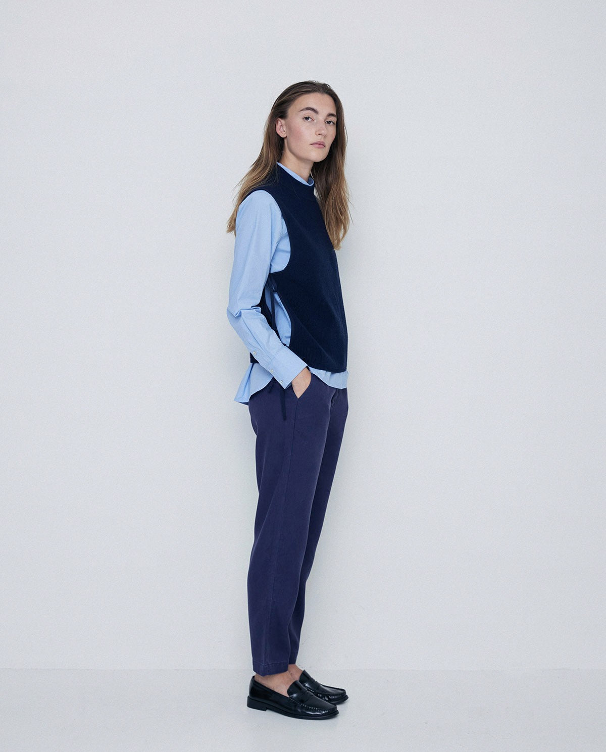 STRAIGHT TENCEL TROUSERS NAVY  Ref. 41850