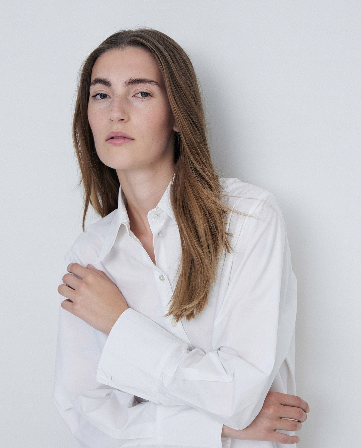 OVERSIZE ORGANIC-COTTON SHIRT WHITE  Ref. 41878