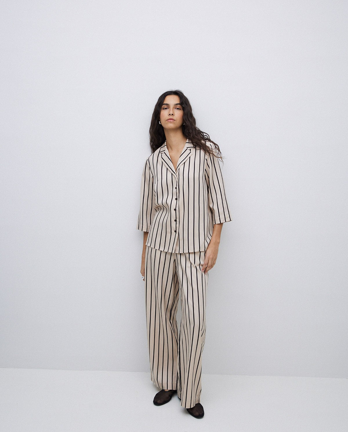 ECRU TENCEL WIDE-LEG TROUSERS  Ref. 42811