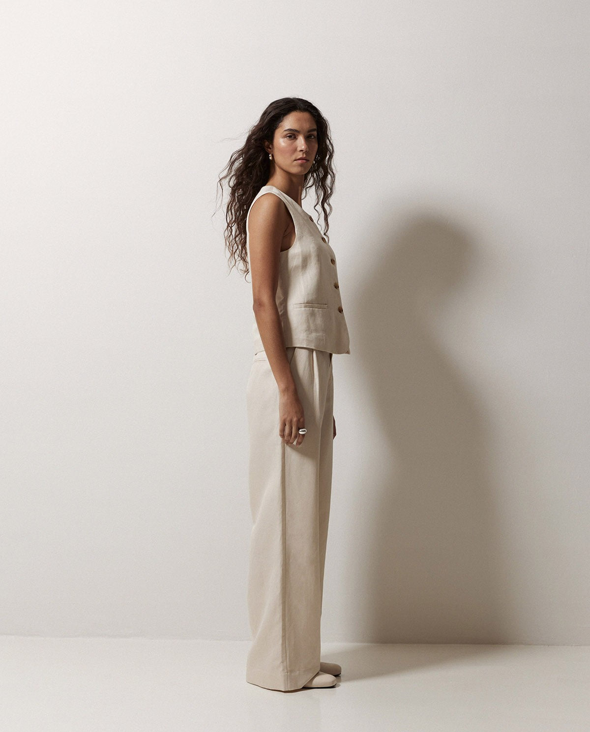 ECRU PLEATED WIDE-LEG TROUSERS  Ref. 42804