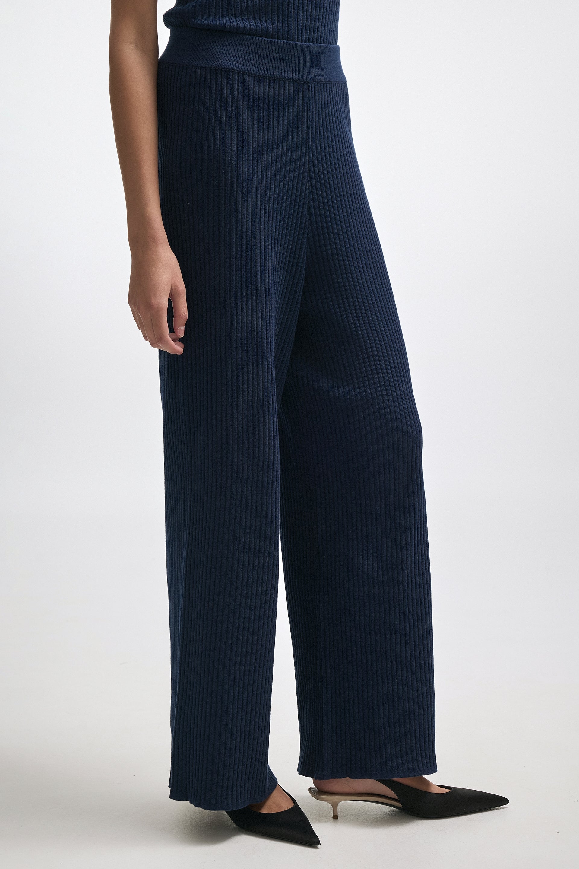 ROXANNE KNIT TROUSERS BLUE