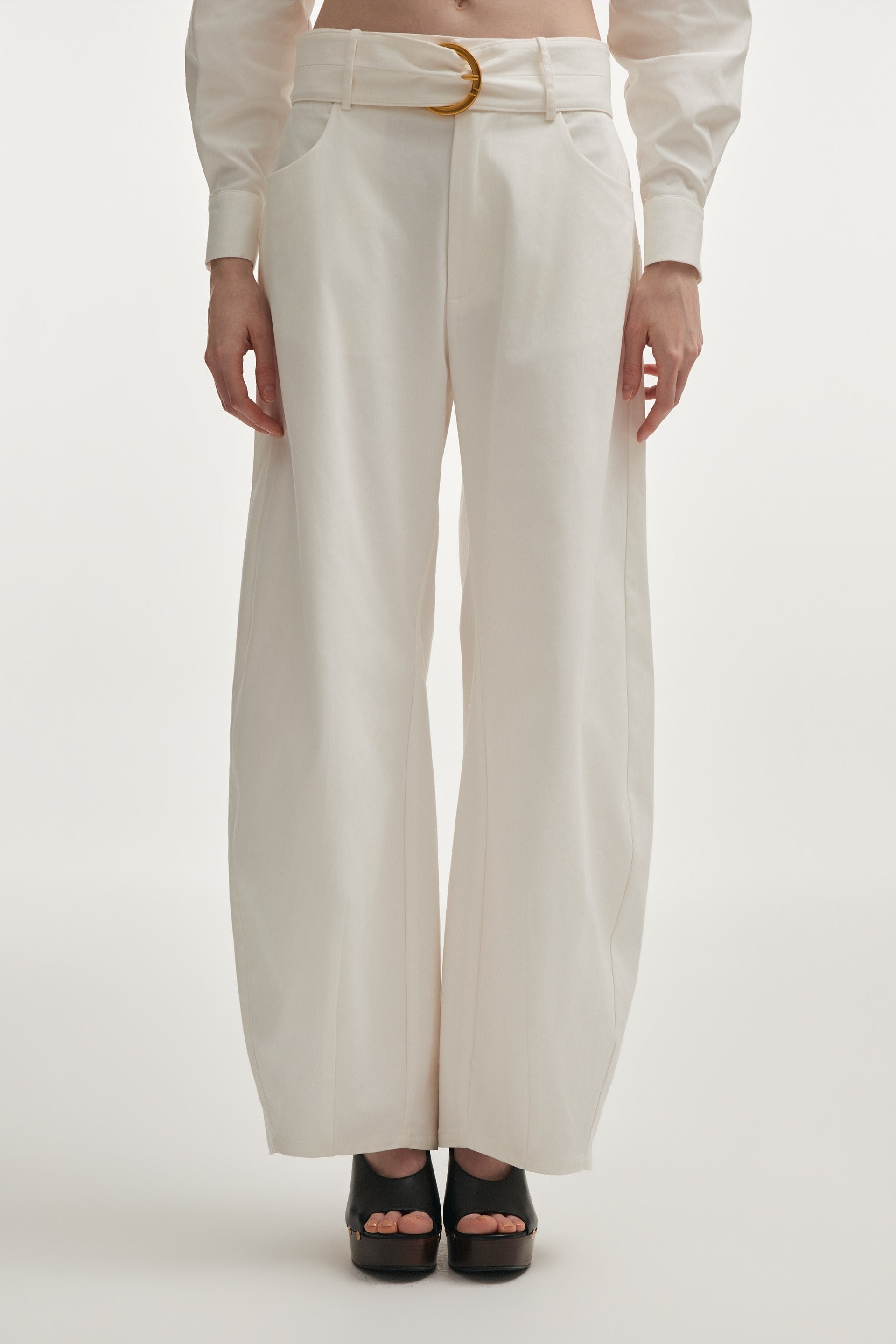 PURE BARREL TROUSERS WHITE