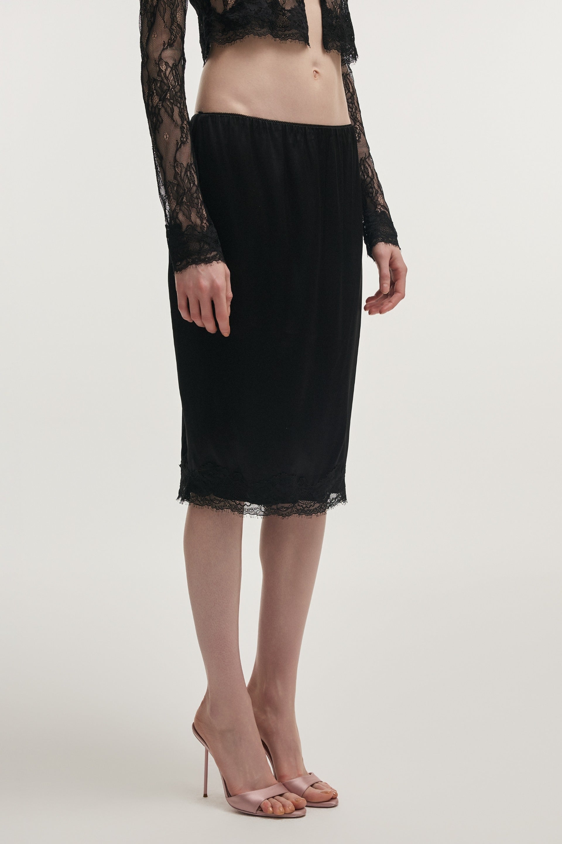 NAIA MIDI SKIRT - BLACK