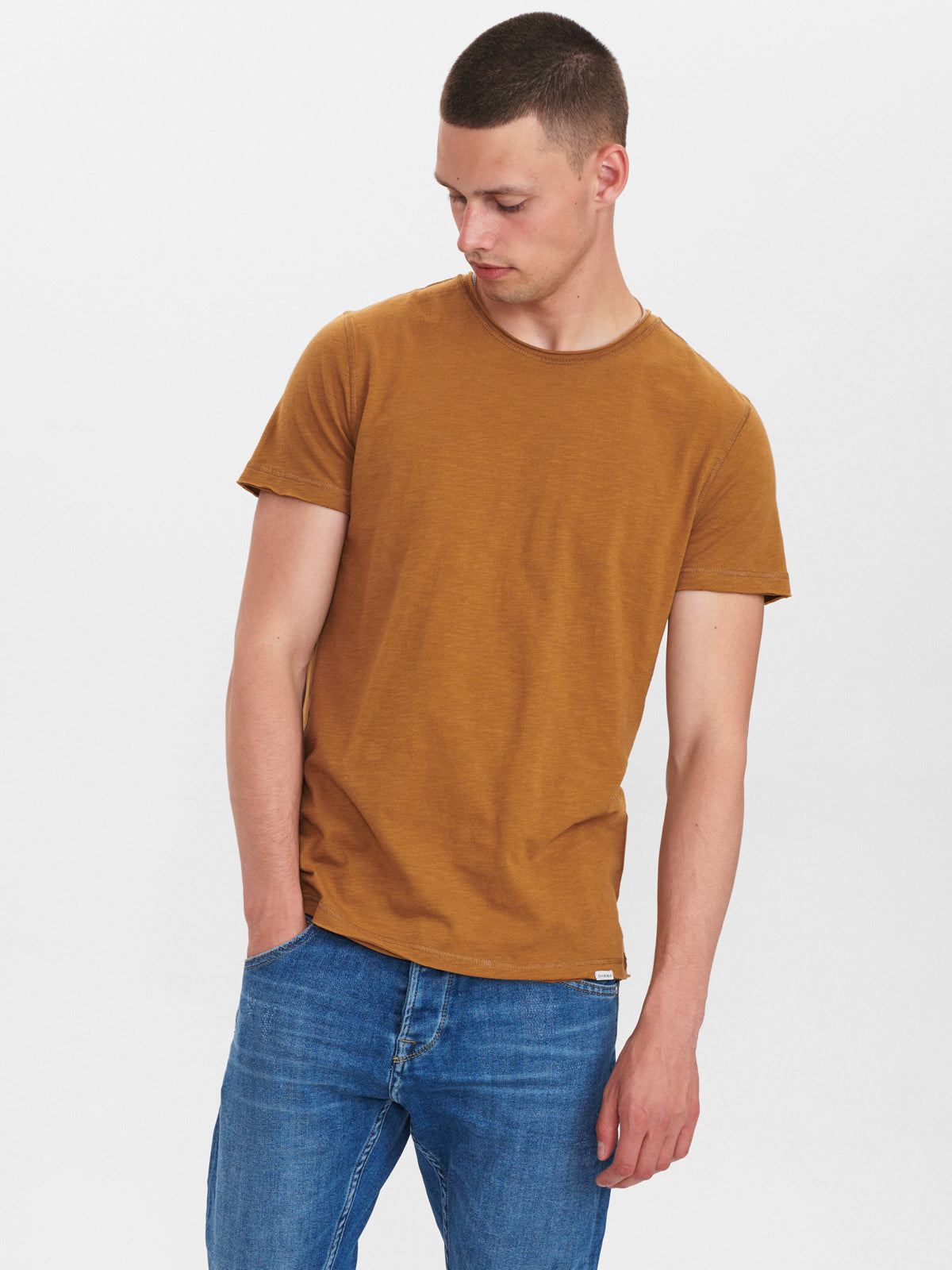 KONRAD SLUB S/S TEE -BRONZE BROWN